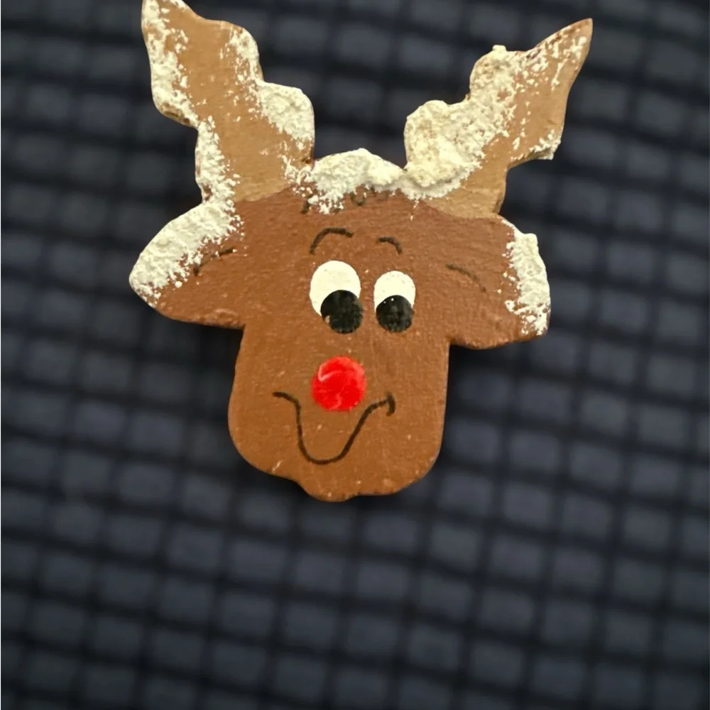 Festive Holiday Ornaments Set brooches